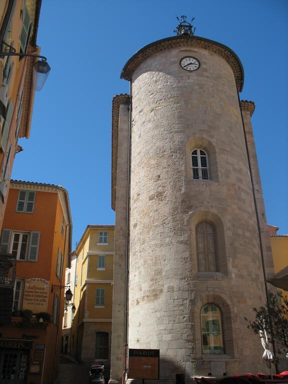 Le Barbacane Hyères
